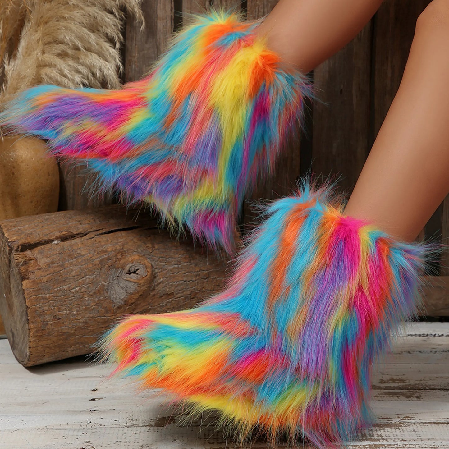 Fluffy Stylish Boots (W)